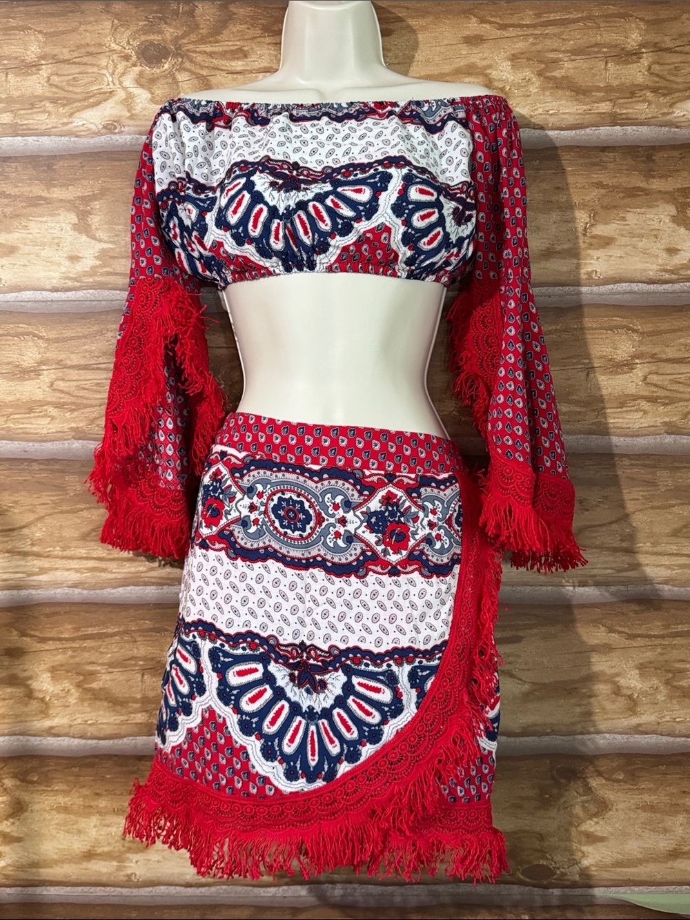 Cowgirl giddyup here’s the outfit for you size 2 ladies two piece set new w tags